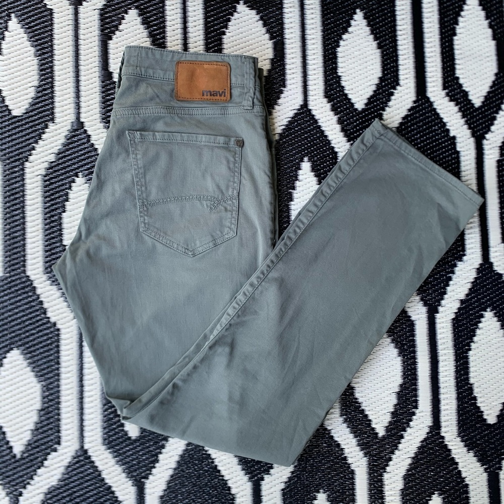 Green Mavi “Matt” Relaxed Straight Leg Kha…